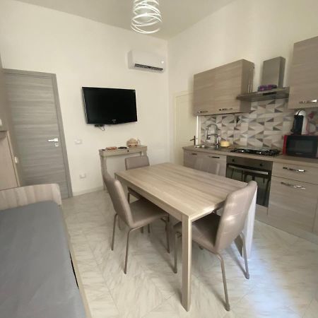 Appartamento Bilocale 4 Posti Боса Экстерьер фото