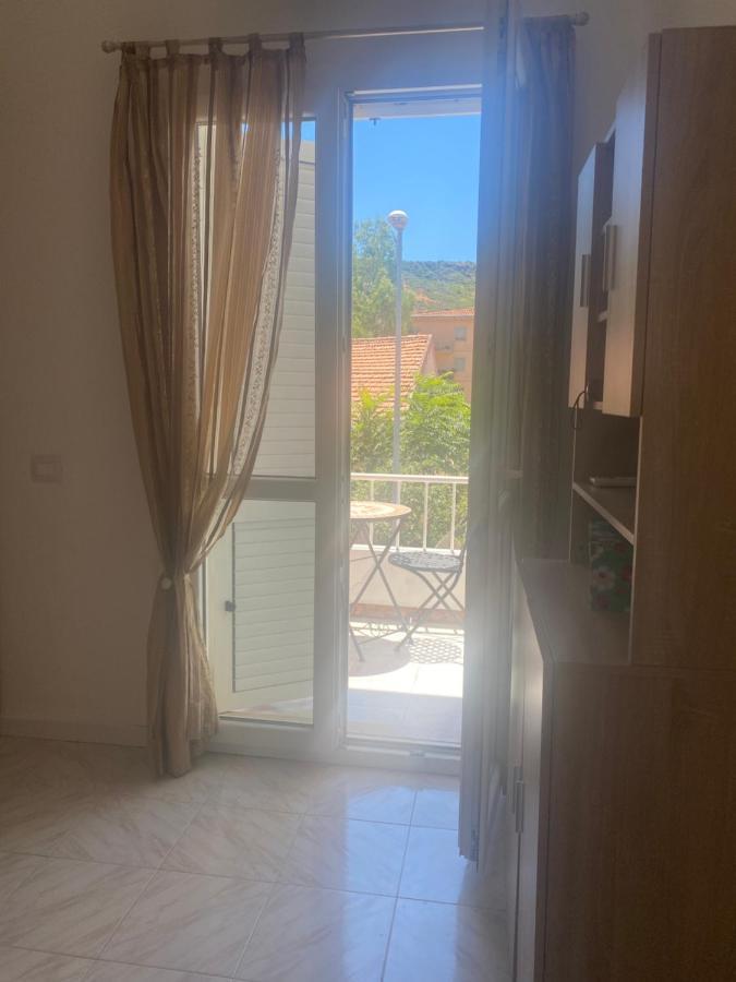 Appartamento Bilocale 4 Posti Боса Экстерьер фото